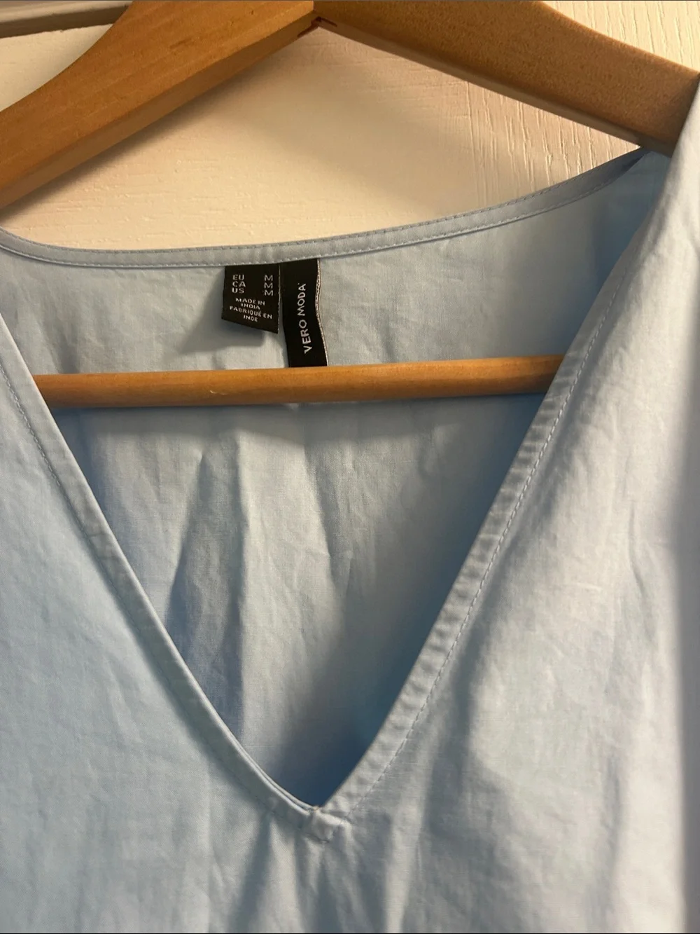Vero Moda Light Blue Tiered Puff Sleeve Midi Dress with Belt - Picture 2 of 7